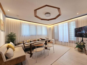 #New open sale#1 stop to Hongdae subway#3Room 4Bed 2Bathtoom#Cozy rooftop#Free luggage keeping#Free parking#close to K-Pop studio#many restaurants